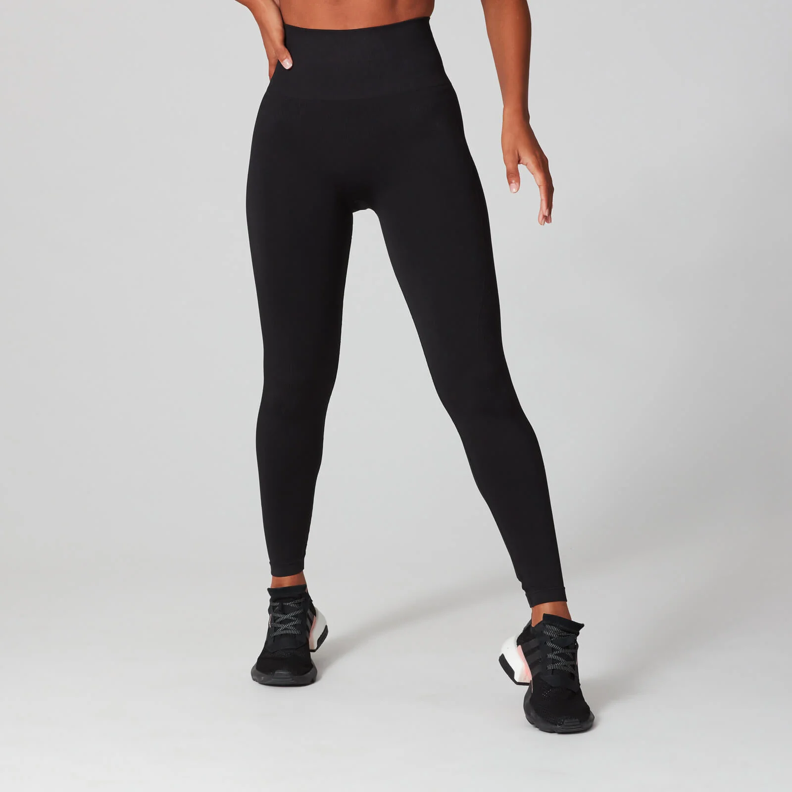 MP Women's Shape Seamless Ultra Leggings - Black - XS Image 1