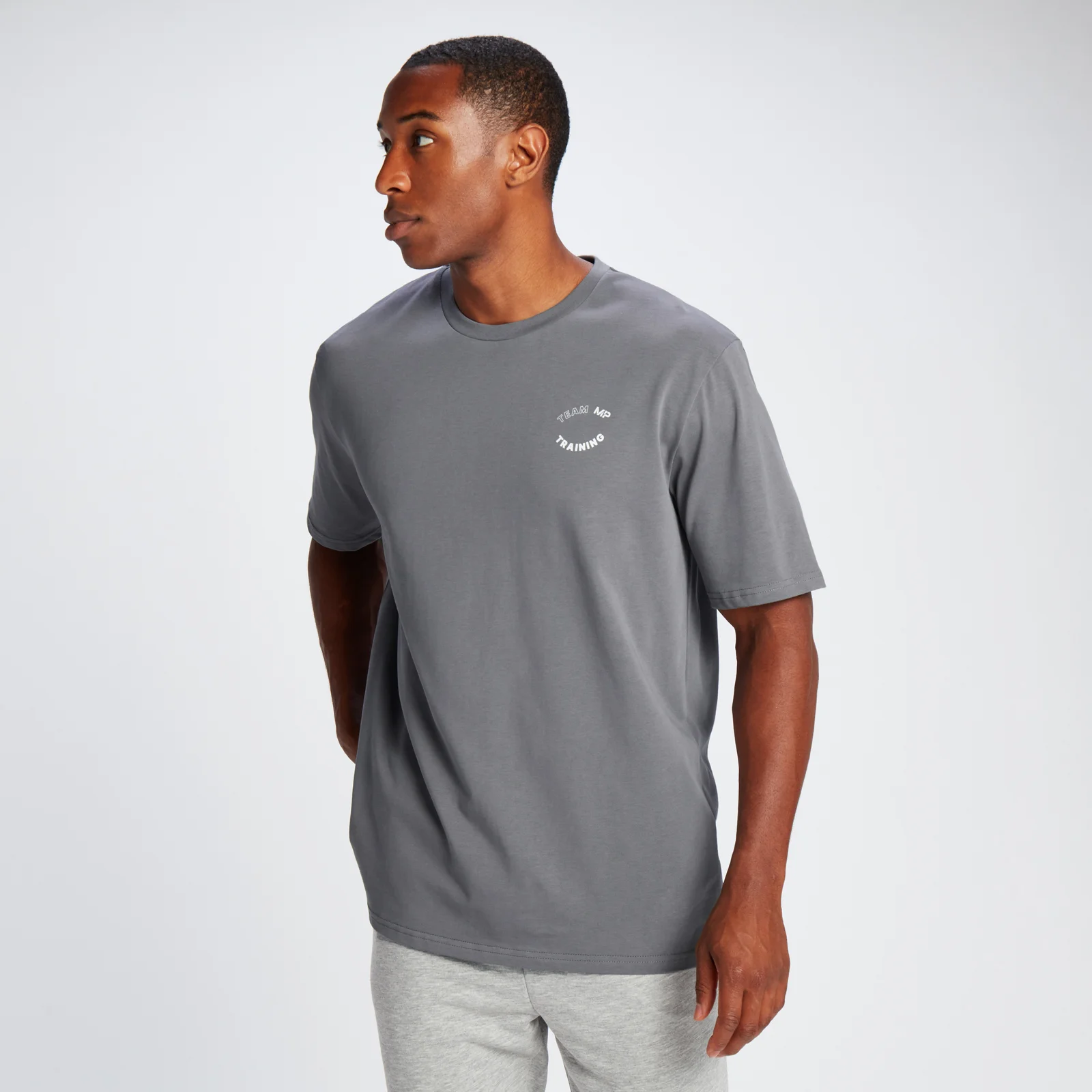 MP Men's Team MP Graphic Oversized T-Shirt - Carbon - XS Image 1