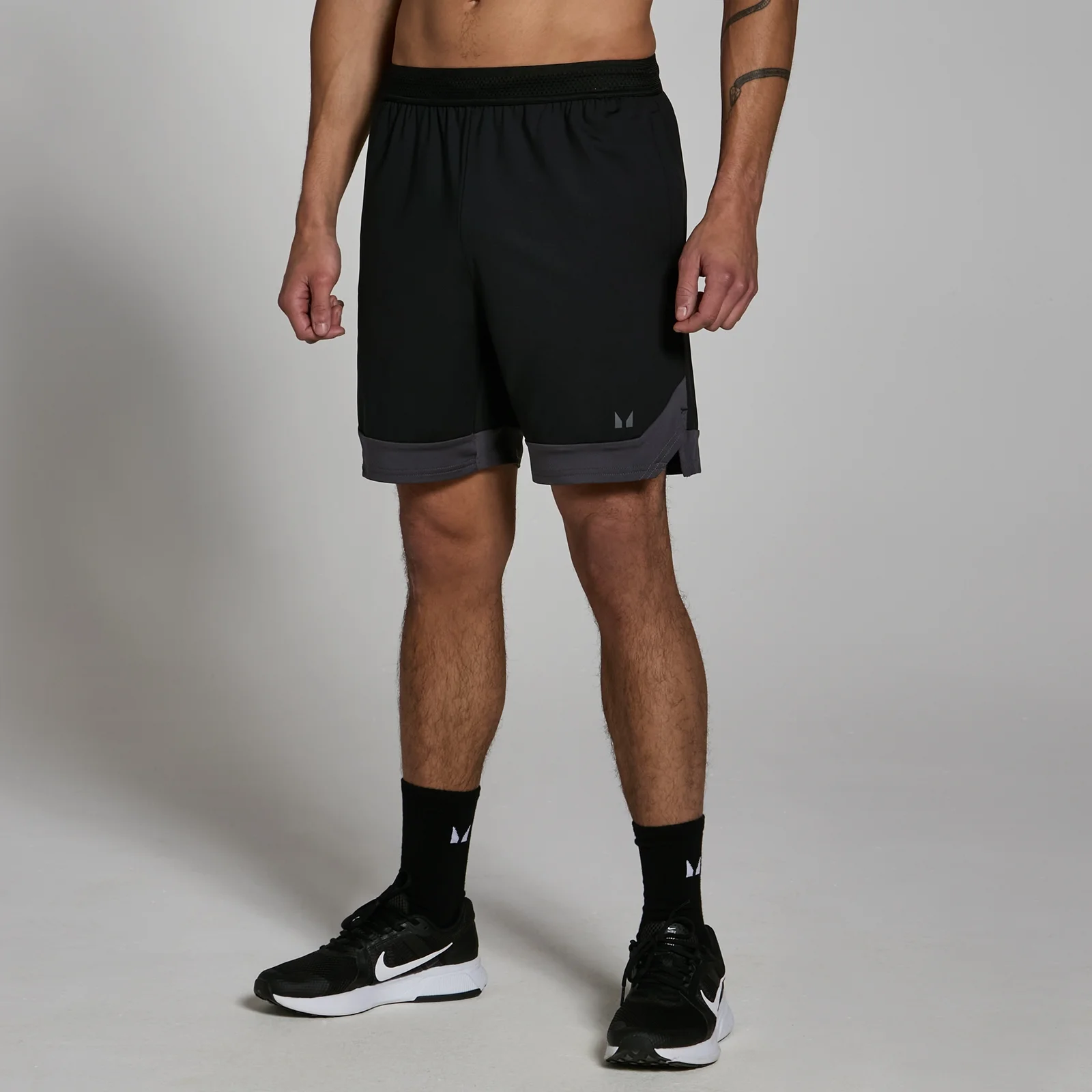 MP Men's Tempo 7" Shorts - Black - XS Image 1