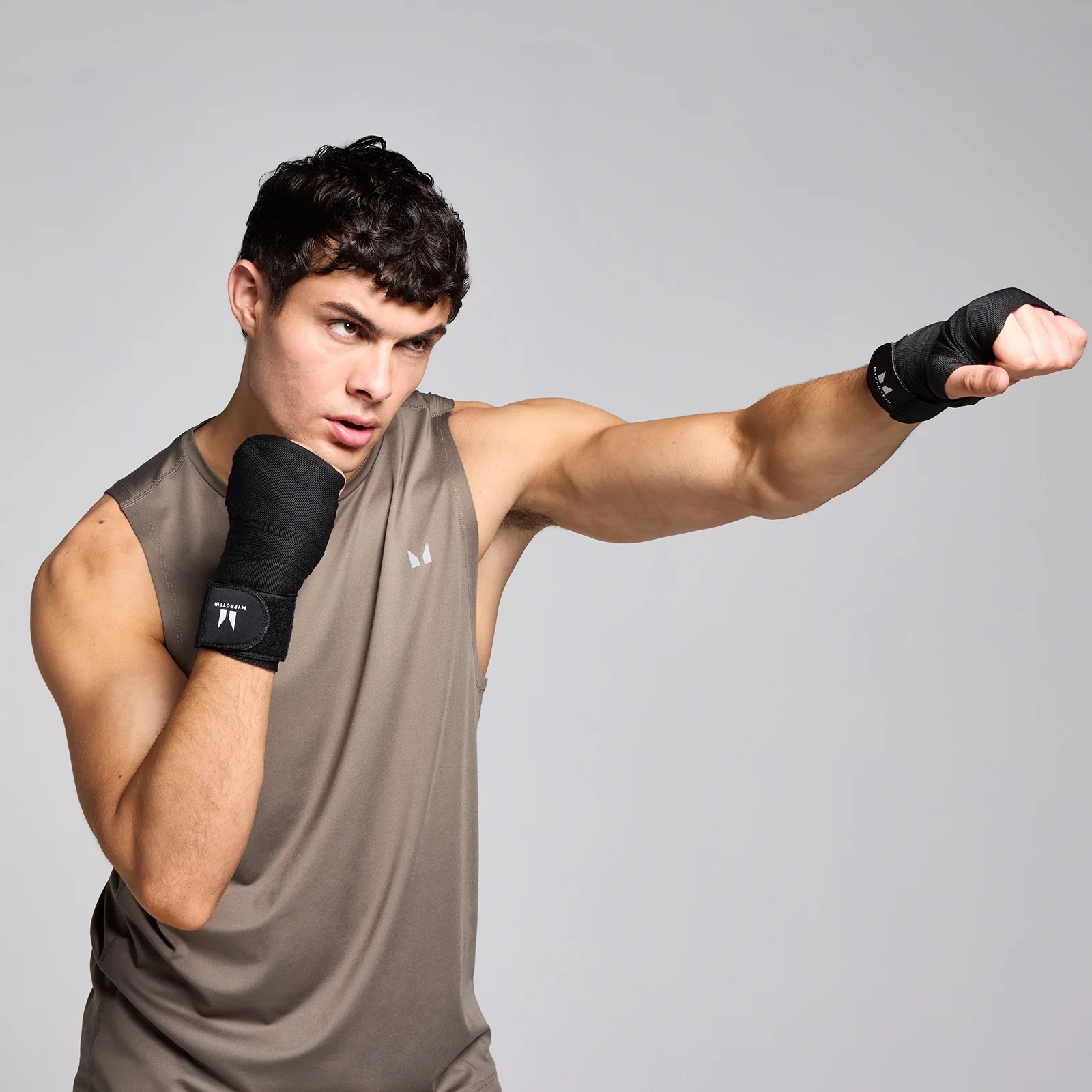 Myprotein Hand Wraps - Black Image 4