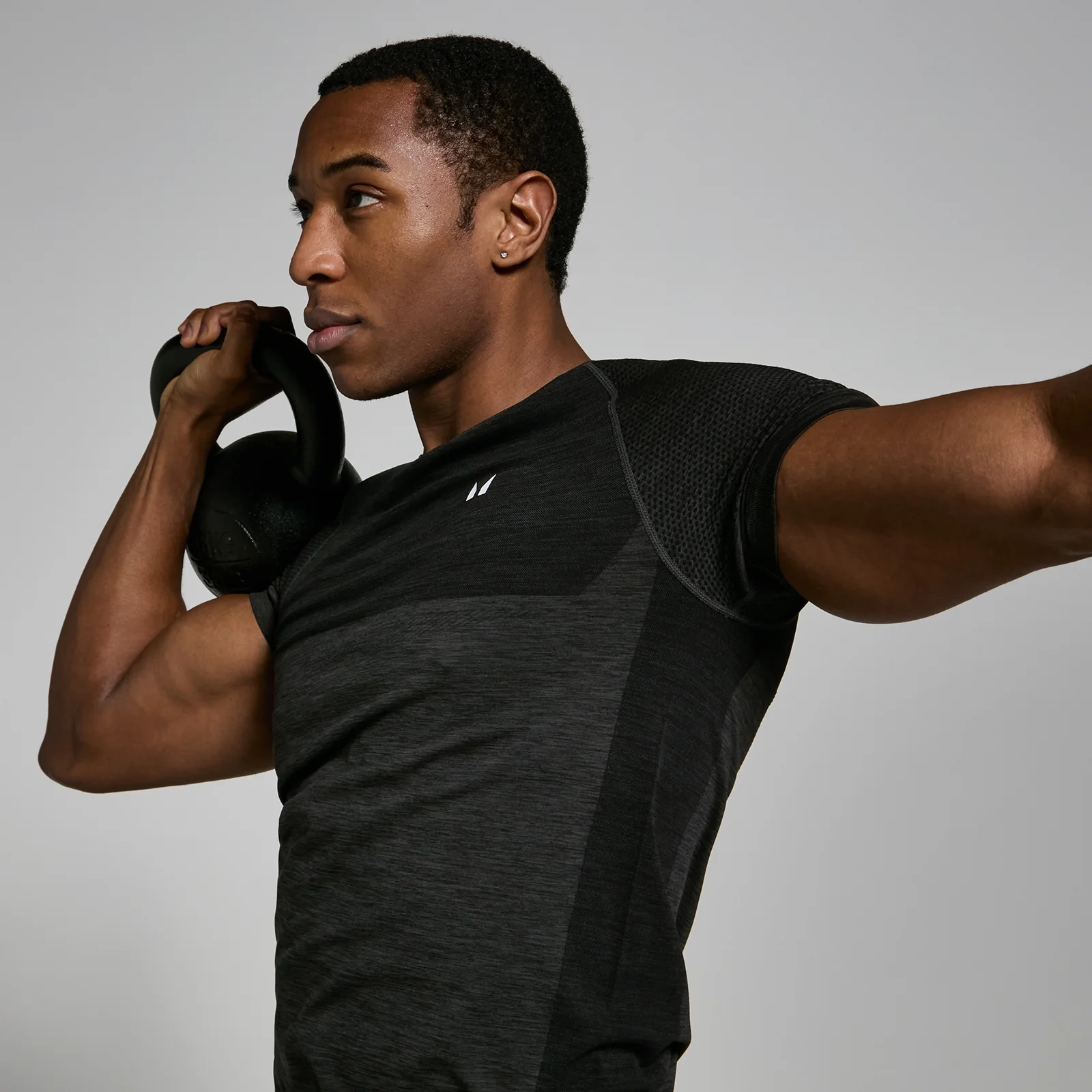 MP Men's Seamless Short Sleeve T-Shirt Black Marl MYPROTEIN™