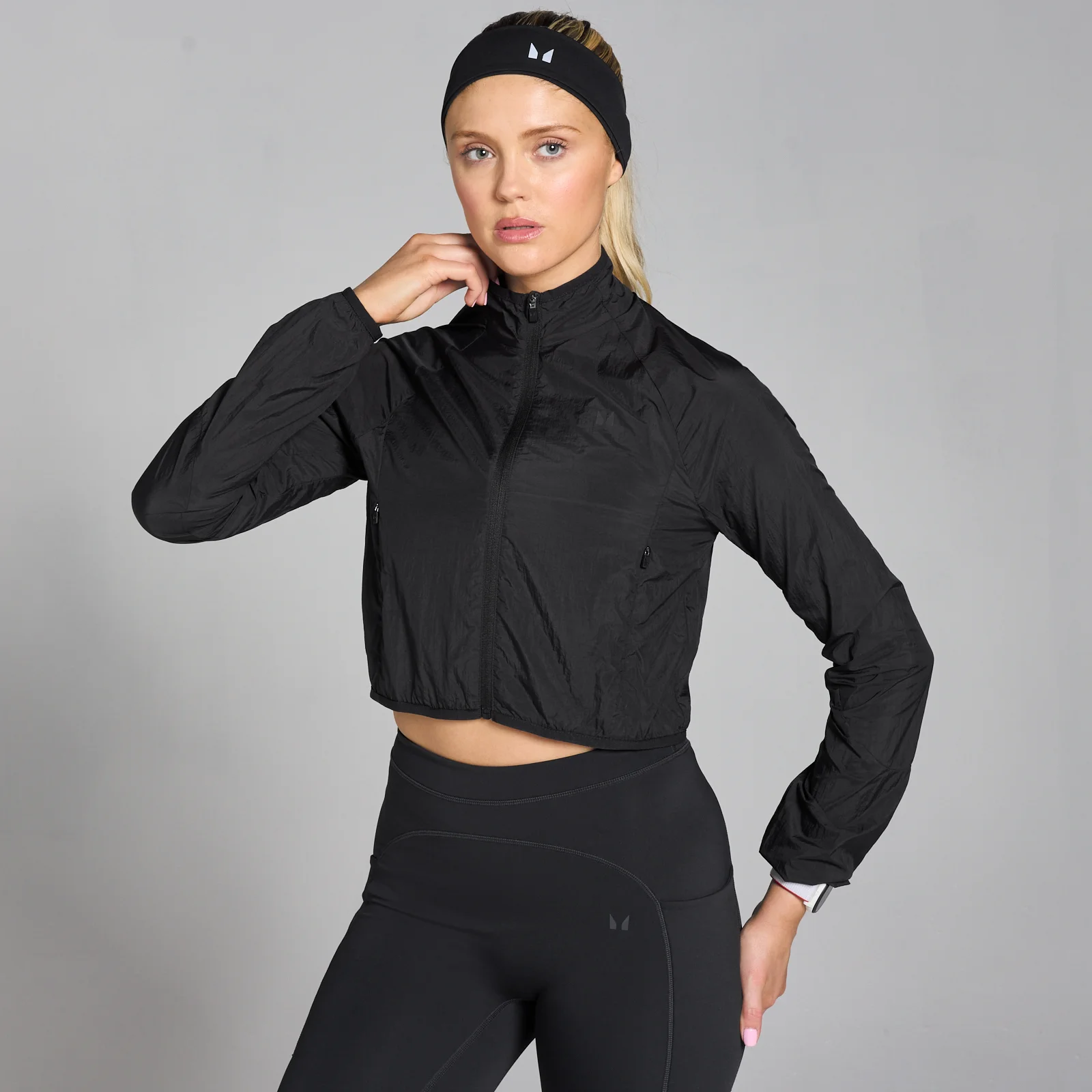 MP Women's Velocity Slim Fit Cropped Windbreaker - Black - XS Image 1