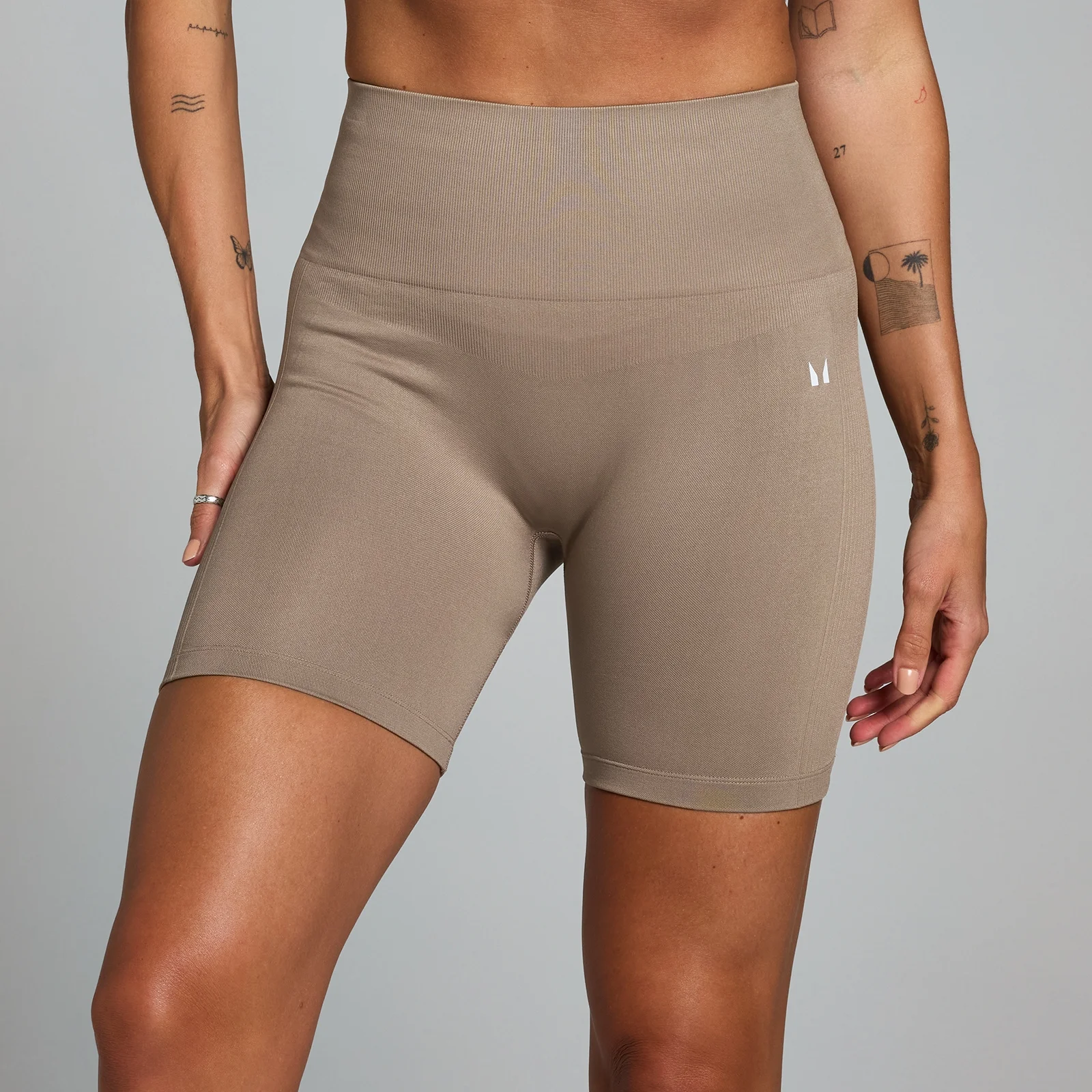MP Women's Shape Seamless Cycling Shorts - Light Taupe - XS Image 1